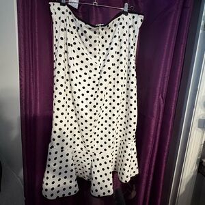 Elegant Black and White Polka Dot Skirt by SHEIN